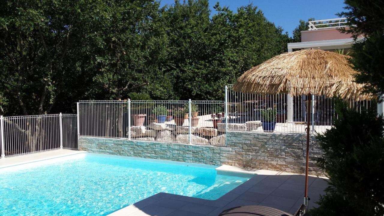 Le Clos Du Grand Chene - Gites 4 Etoiles - Saint-Marcel-d'Ardeche Zewnętrze zdjęcie
